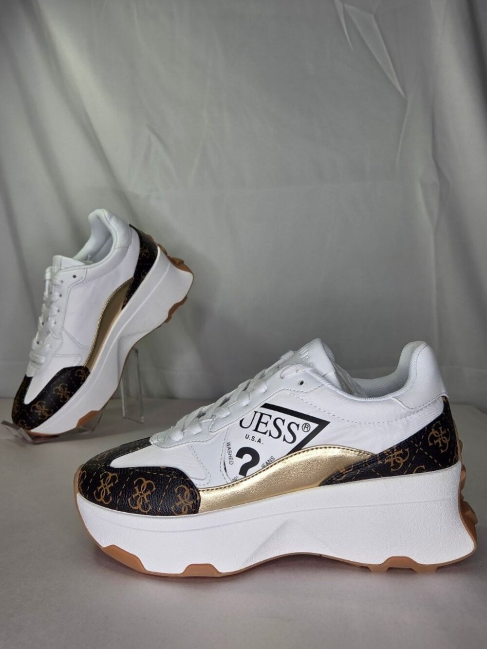 Guess Calebb Chunky Platform Fashion Sneakers - White/Brown Logo, 7.5 M